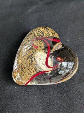 Robert Held Signed Gold Red 2.5" Glass Heart Shaped Paperweight